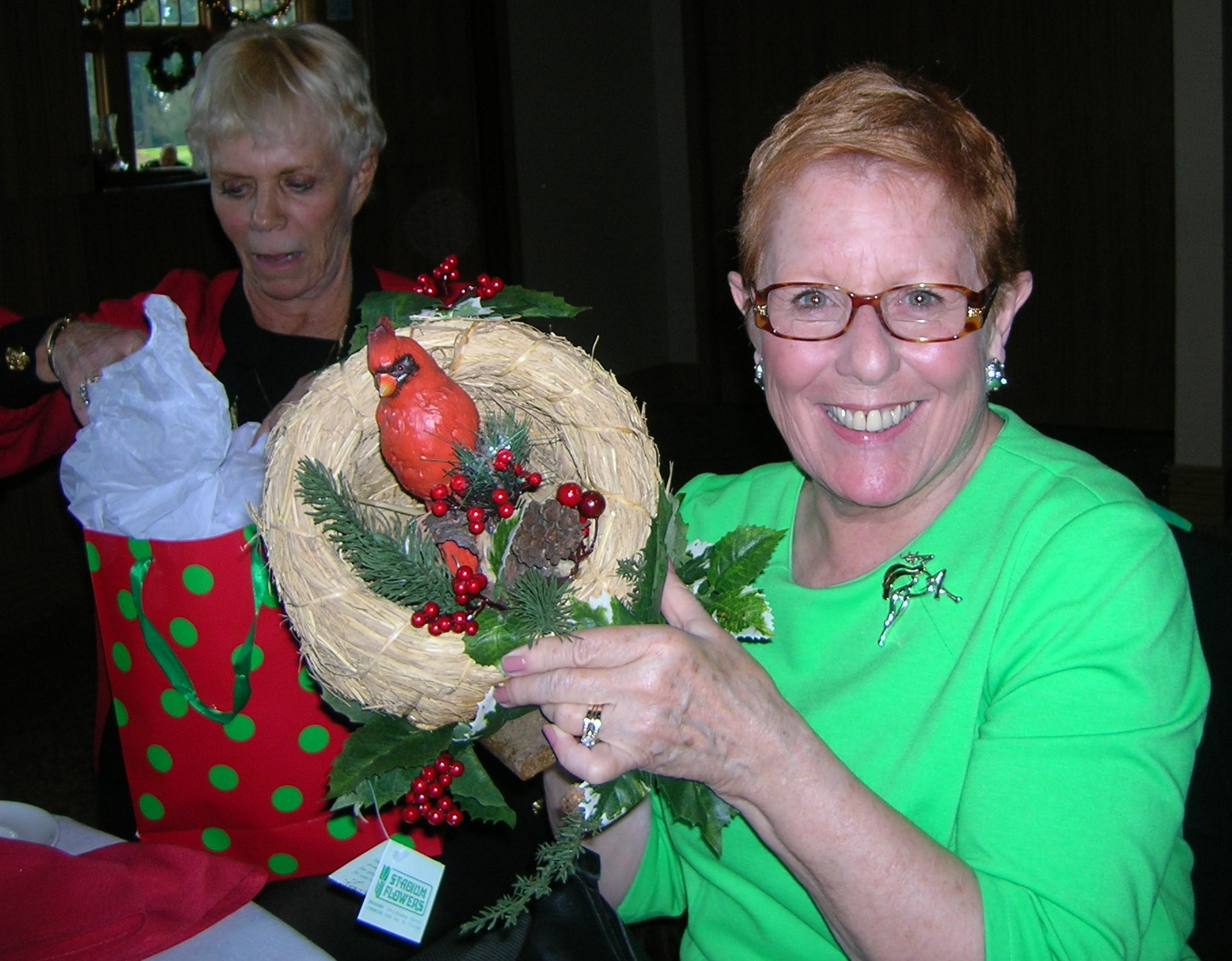 Judith-and-Mary-Holiday-Auction-2013-037